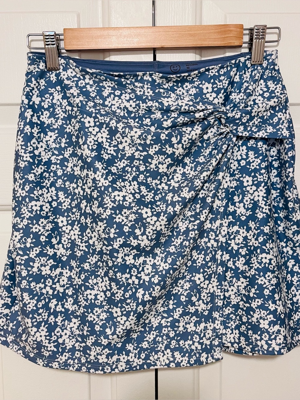 Gilly Hicks Blue Floral Knot-Front A-Line Skirt